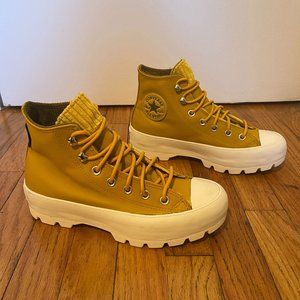 Converse Gore Tex Platform Mustard Yellow Corduroy High Tops (W 7.5)